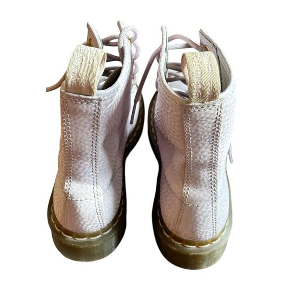 Dr. Martens 1460 Pascal Virginia leather boots in Lilac Size 6 - Picture 5 of 8